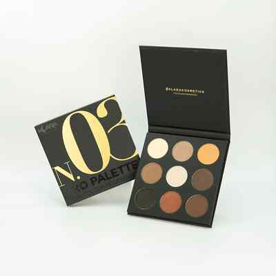 Pro Eyeshadow Palette 03 - Comes with 9 neutral pressed powder shadows.