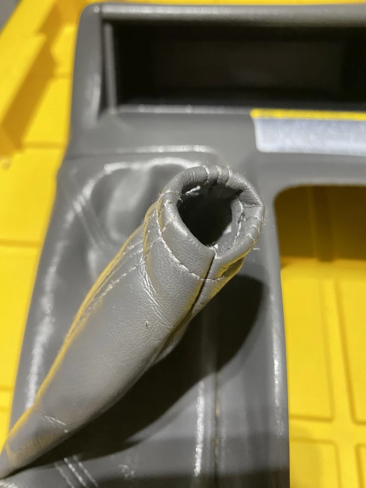 1992 1993 1994 1995 Mitsubishi Montero Sport Center Console Shifter Bezel Trim - Image 3 of 4