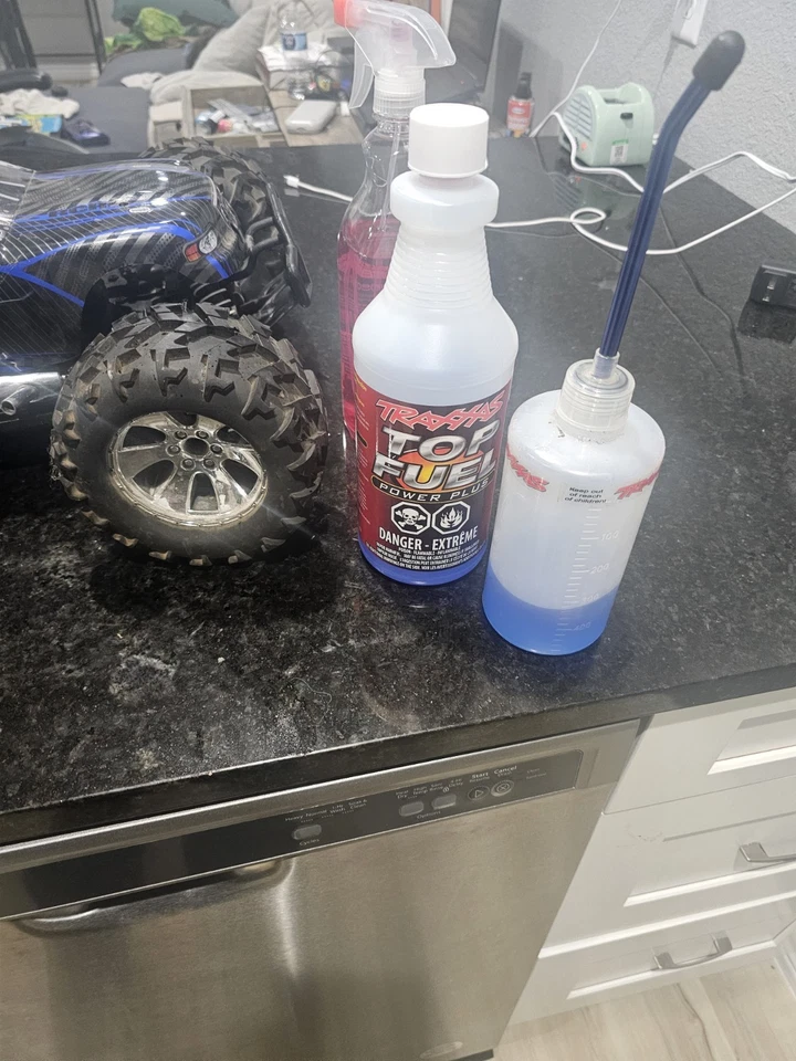 Redcat Earthquake Nitro RC escala 3.5 1/8 para piezas o reparación!!! Foto 3 de 4