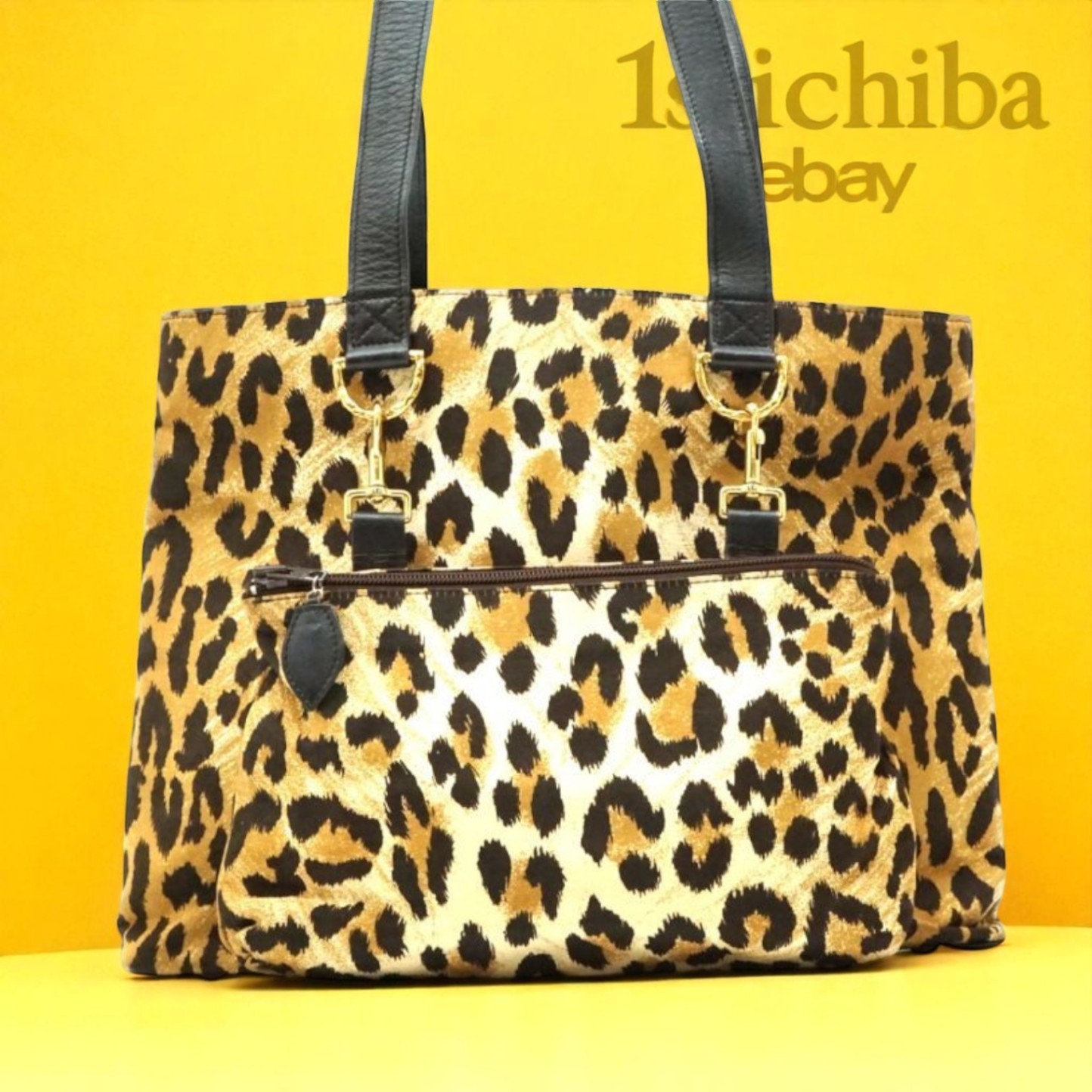 Borsa a tracolla Yves Saint Laurent Live Gauche in tela leopardata con marsupio usata