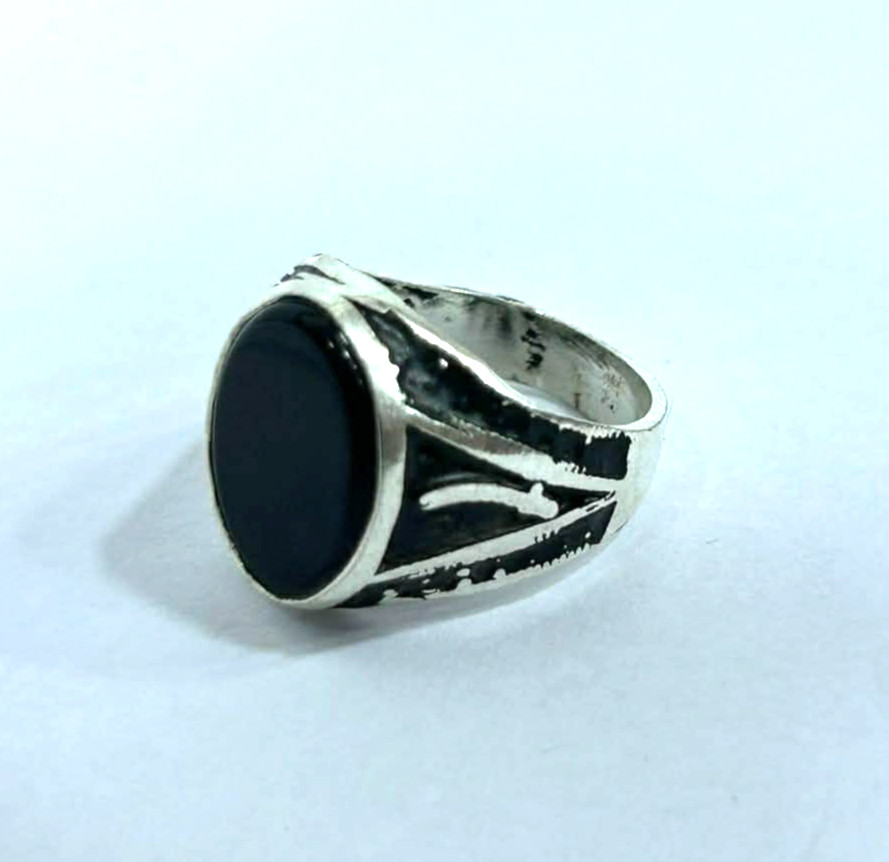 ​Royal 925 Sterling Silver Ring with Dual Side Engravings&Black Onyx-6g-Size 8.5