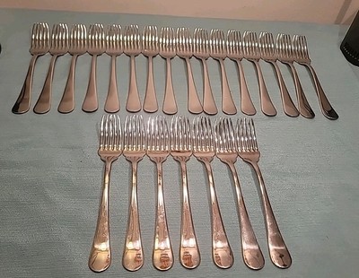 INOX EME Italy Flatware Lot of 23 Forks Spear