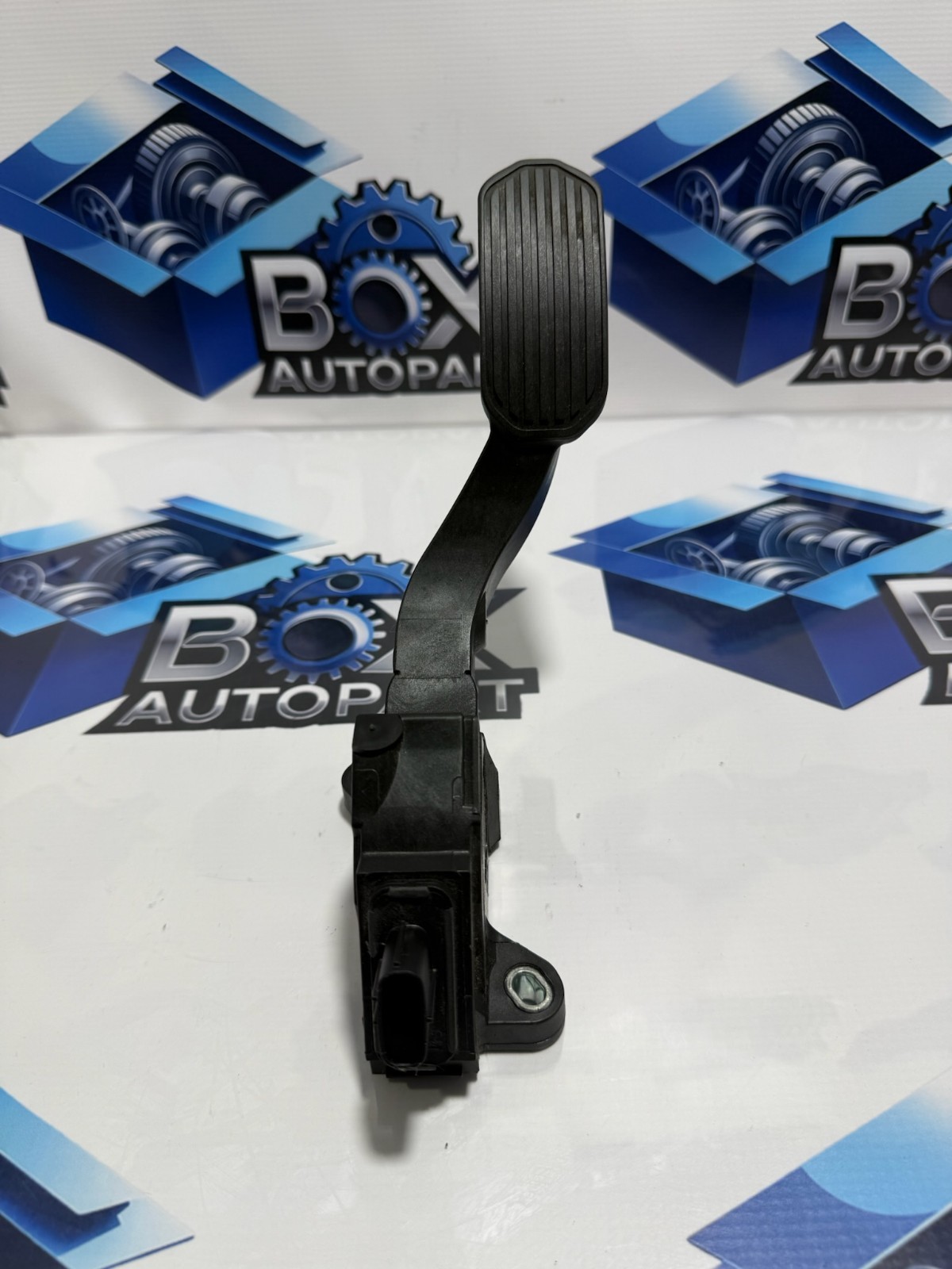 2014-2019 TOYOTA COROLLA GAS ACCELERATOR PEDAL POSITION SENSOR 78110 02250 OEM