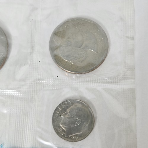 1979 US Mint Set with Susan B Anthony dollar 12 coins - Picture 9 of 11