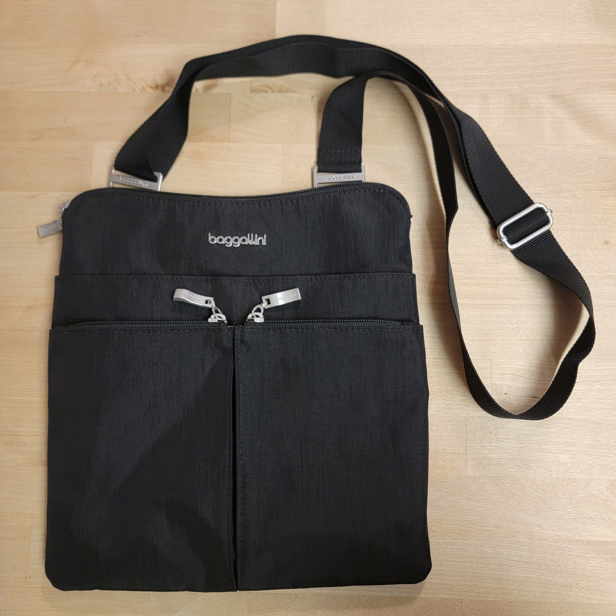 Baggallini Horizon Crossbody Black Bag Purse Travel Water Resistant Satchel  | eBay