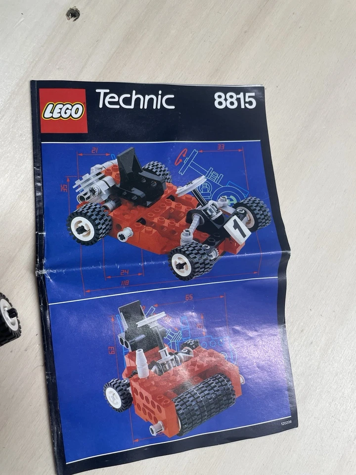 LEGO Technic 8815 Speedway Bandit, foto 2 di 4