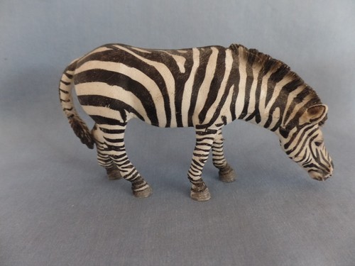 vintage Schleich family of 4 ZEBRA 4" to 2½" long about 3" tall D-73527 - Picture 5 of 8