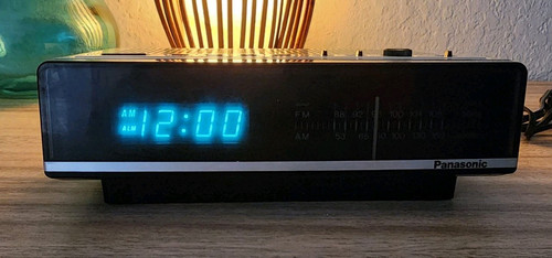 (RARE) Panasonic Vintage Alarm Clock Radio RC-68 TESTED WORKS - Picture 8 of 12