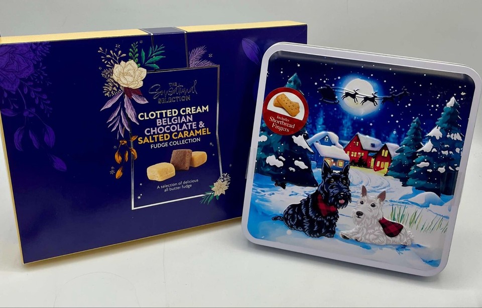 CHRISTMAS TEA COFFEE HAMPER GIFT Box Xmas Food for Couples to Share