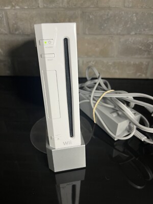 Nintendo Wii Console White (model RVL-001) Stand, Cords And Manual
