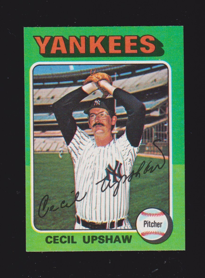 1975 TOPPS MINI #92  Cecil Upshaw  NEW YORK YANKEES  EX-MINT+   A
