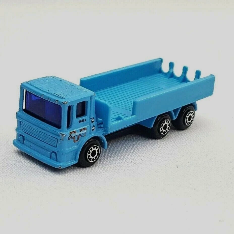 Vintage 1999 Hasbro Tonka Blue Pipe Truck 1:64 Maisto Stepman - Image 3 of 4