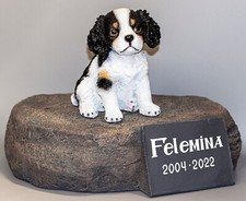 Cocker Spaniel Urn Pet Ashes Memorial Headstone Marker Figurine Dog Grave Decor