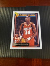 Hakeem Olajuwon 1992-1993 Topps Gold Basketball Card #214 