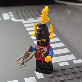  Lego Castle minifigure cas018a from set 6105