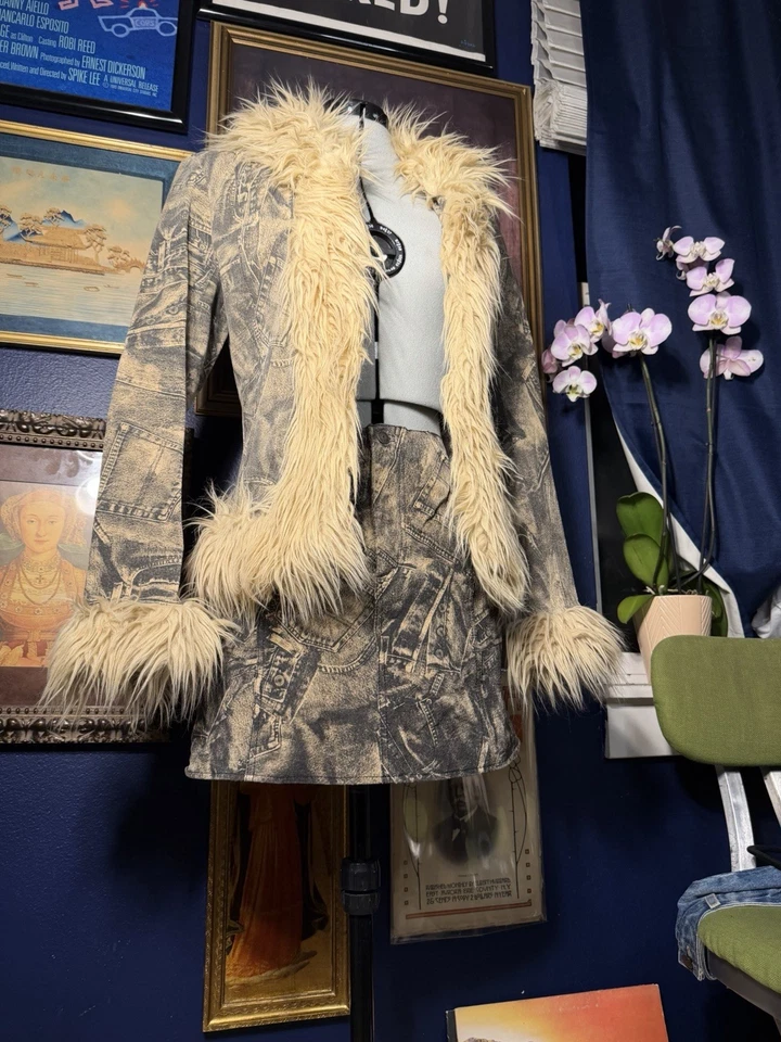 Chaqueta y falda vintage Y2K Wilson’s de cuero de mezclilla con estampado integral de piel sintética S Foto 2 de 4