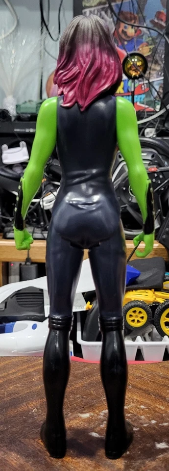 Marvel Titan Hero Series Gamora 12” Figura Traje Negro Guardianes de la Galaxia Foto 2 de 4