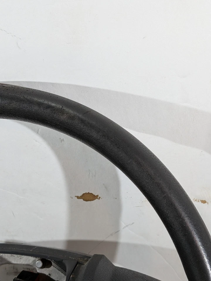 Volante negro carbón 8C34-3600-AC35B8 2008-2016 Ford F250 F350 OEM Foto 3 de 4