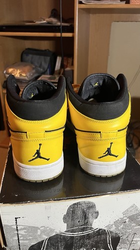 Used Nike Air Jordan 1 toe sz 10 Men 316132 991 New Love BMP Yellow Mid Wu Tang - Picture 12 of 21