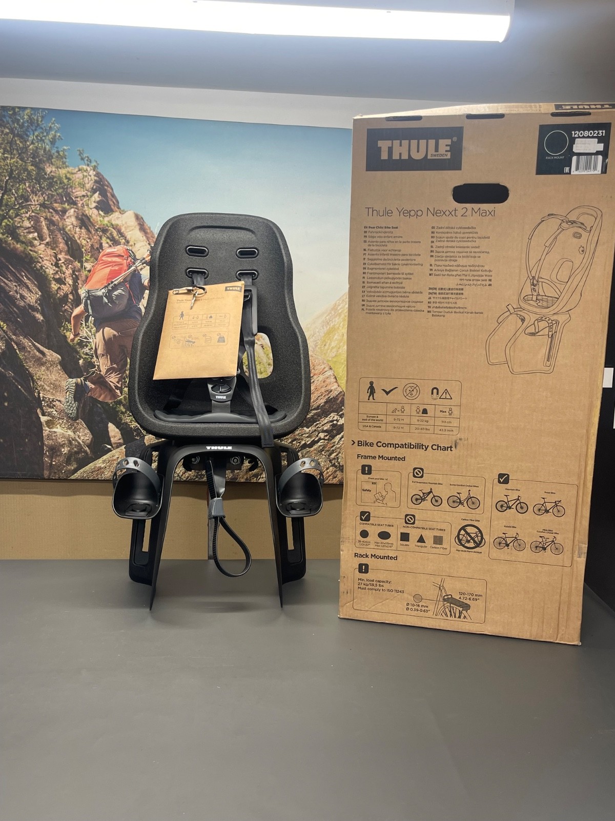 Thule Yepp Nexxt 2 Maxi RACK MOUNTED Midnight Black 12080231