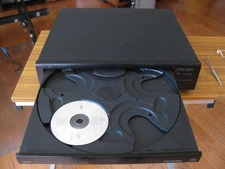 Yamaha CDC-90 5 Disc Changer CD Player Tested Working Condition No Remote