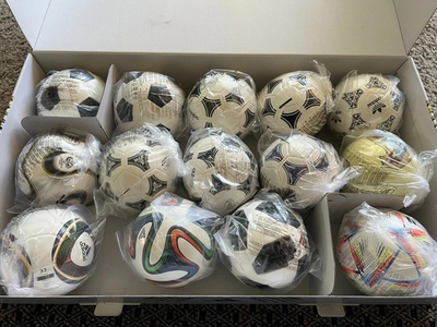 SET OF BALLS adidas FIFA World Cup™ 2026 Historical size 1/Mini EUR 299,00 - IT