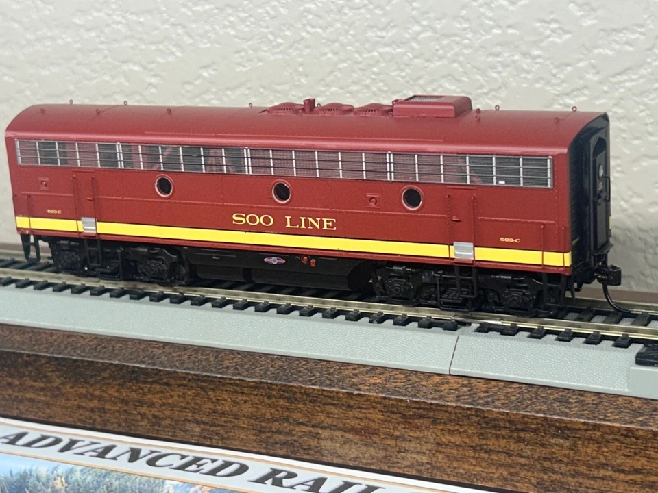 SOO LINE BURGUNDY- $OO LINE F7 - B unit 503C- DCC / QUANTUM SOUND HO Scale NEW - Image 3 of 4