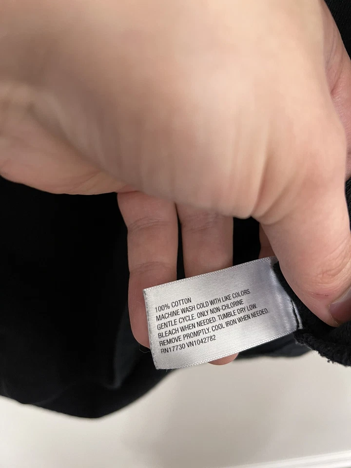 Sudadera negra manga larga Mossimo Supply Co. ligeramente usada para mujer talla M Foto 4 de 4