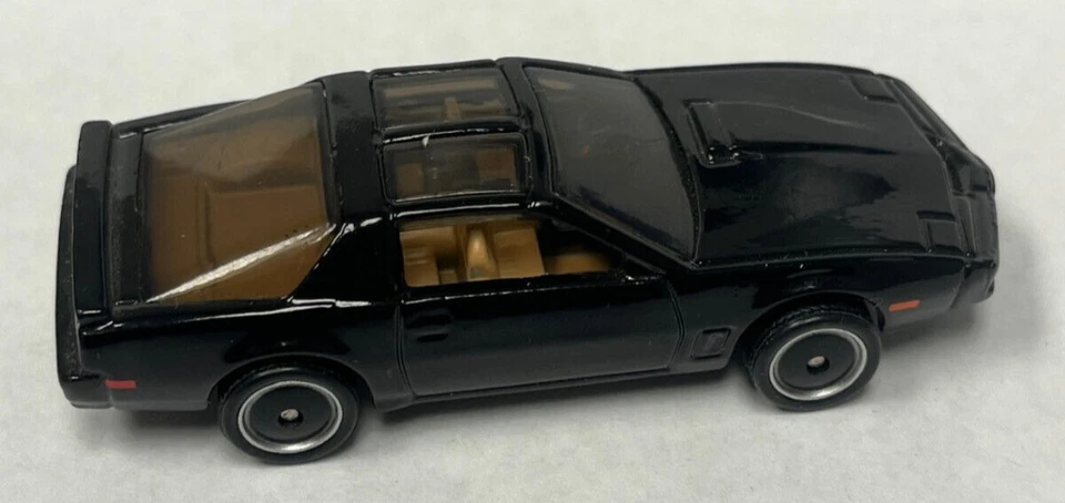 Hot Wheels 2013 Retro Entertainment KNIGHT RIDER K.I.T.T. L2 - Image 3 of 4