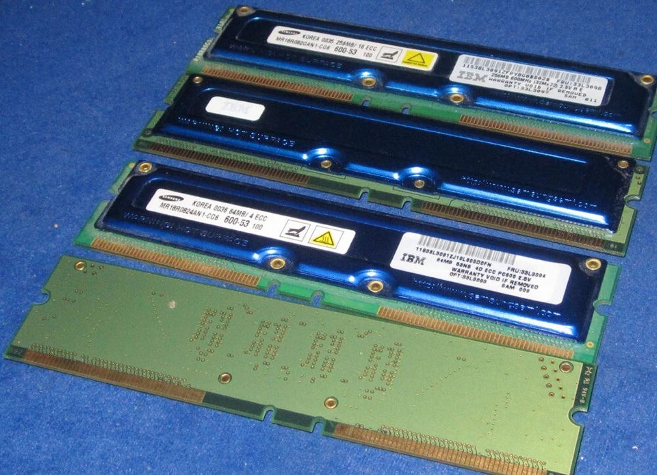 Samsung (2x256MB+2x64MB) 640MB MR18R082GAN1-CG6 MR18R0824AN1-CG6 w/ Heatsink - Image 2 of 3