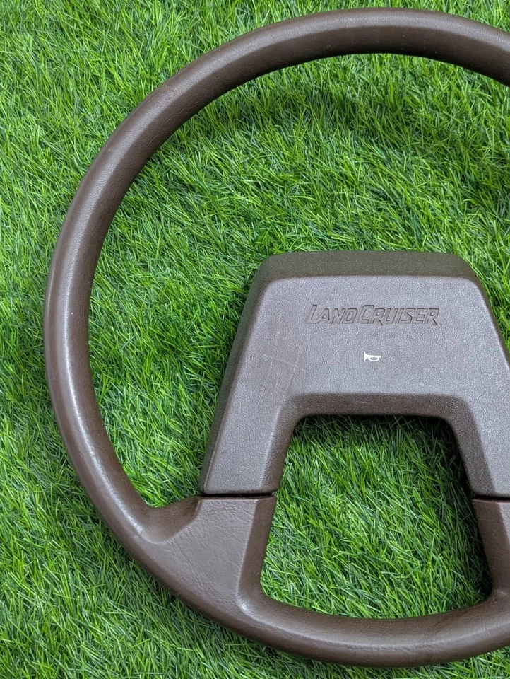 1981 1987 Toyota Land Cruiser Brown Leather FJ60 FJ62 Steering Wheel - Image 2 of 4