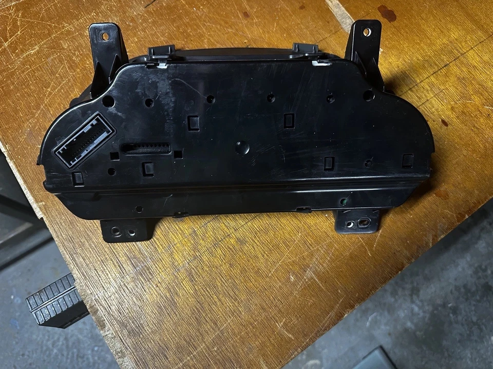 🏁2015 SIERRA YUKON TABLERO INSTRUMENTO VELOCÍMETRO CUADRO CALIBRE 23448523 OEM Foto 4 de 4