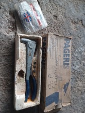 Vintage pot rivioter pageris