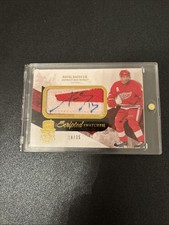 2010-11 UD The Cup Pavel Datsyuk Signatures Swatches /35