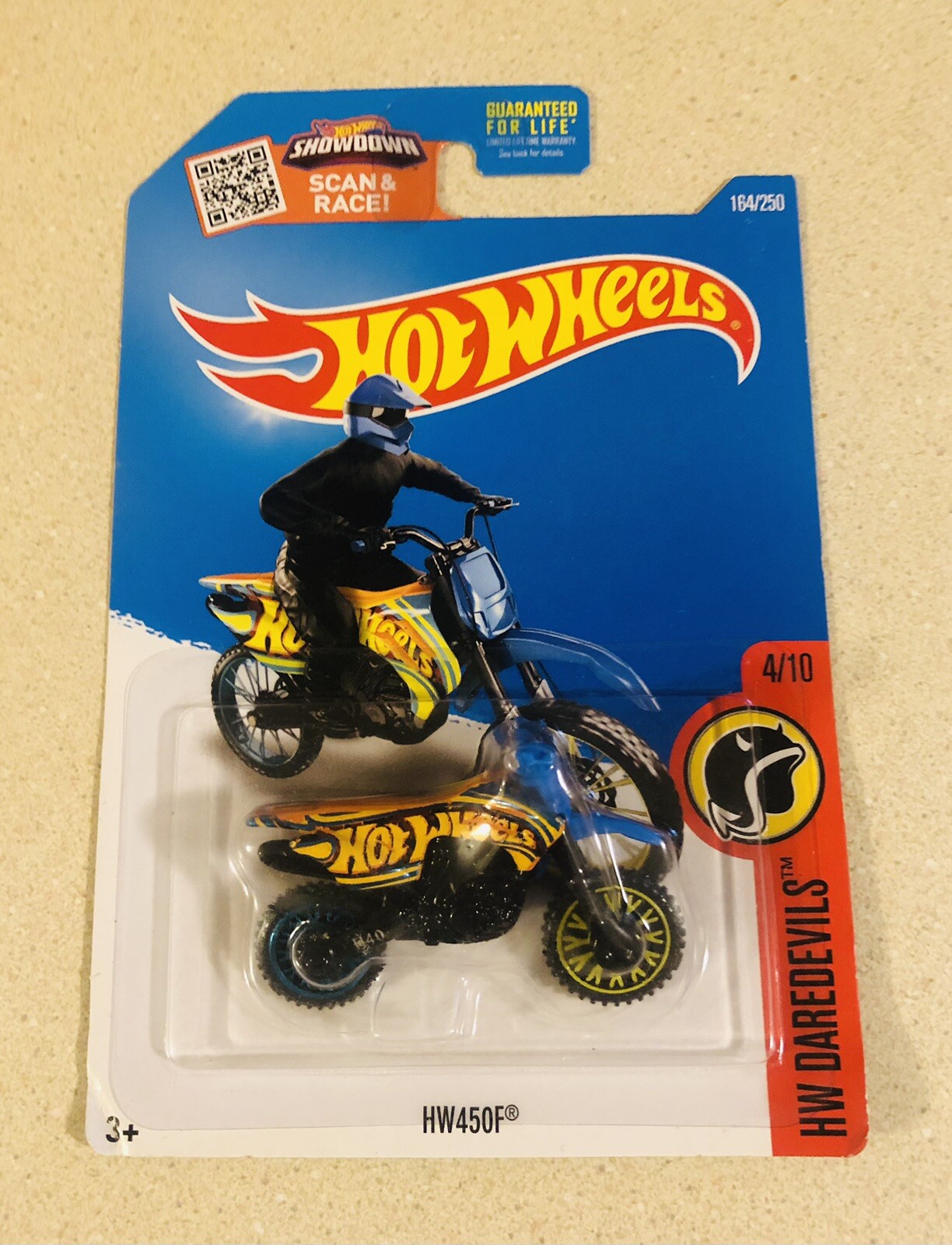 2016 Hot Wheels HW450F 