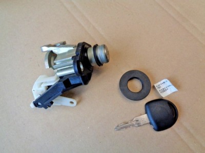 Opel Corsa B Astra F Gehäuse Türschloß Schließzylinder orig. NEU