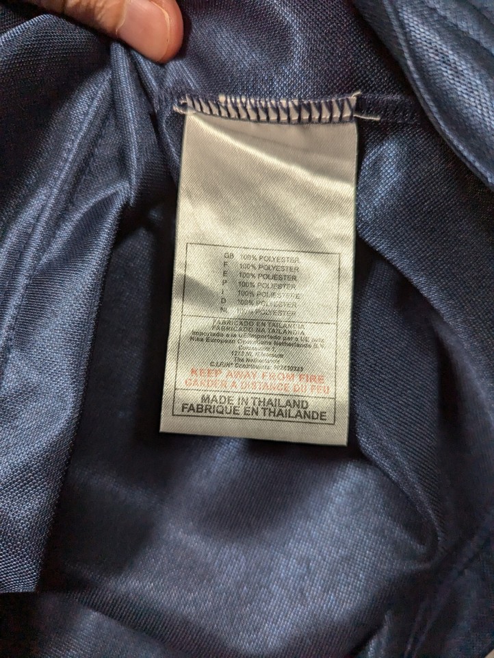 Vintage USA NIKE Football Shirt Men's Large 20022004 Training Soccer