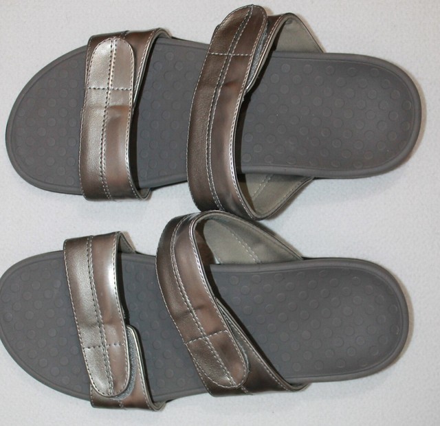 vionic pewter