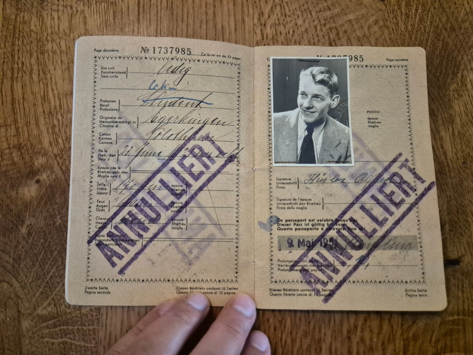 Suisse reisepass Svalbard AMG - 画像3/9