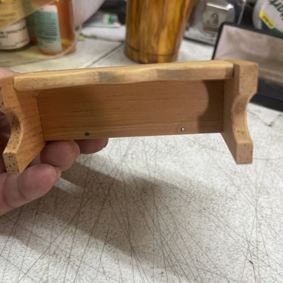 BANCO MINIATURA CASA DE MUÑECAS Fireside Settle Foto 4 de 4