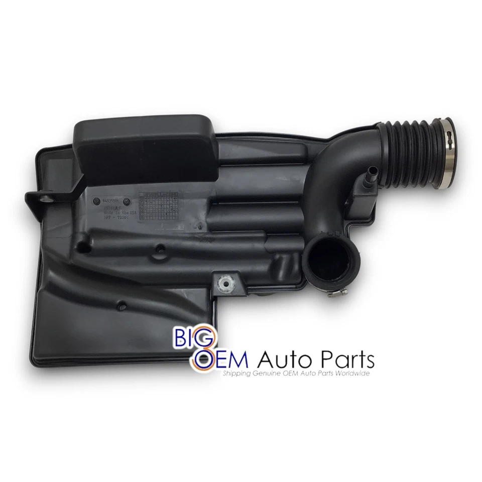 OEM new 15-22 GMC Canyon Chevrolet Colorado 2.5 Air Cleaner Outlet Duct 84535591 - Image 2 of 4