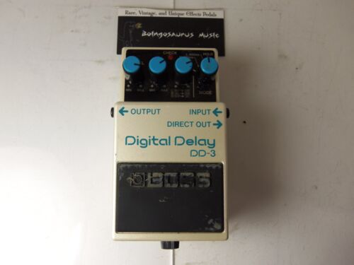 Boss DD-3 Digital Delay Effects Pedal Free USA Shipping