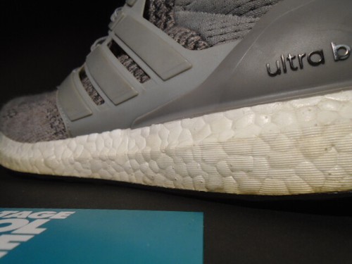 2016 ADIDAS ULTRA BOOST M 1.0 WOOL GREY SILVER METALLIC OFF WHITE RED S77510 9 - Picture 8 of 10