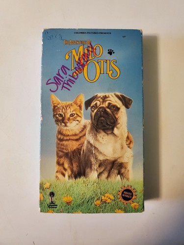 Milo and Otis - Columbia Pictures - VHS - Previously Owned - Bild 1 von 3