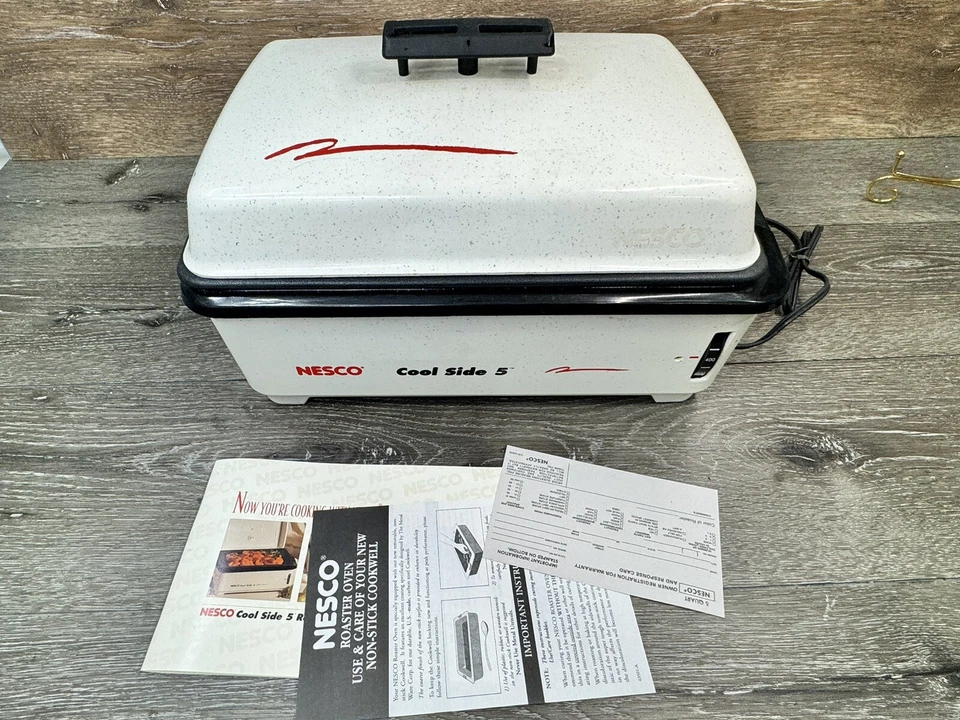 Horno tostador buffet eléctrico antiadherente Nesco vintage lado fresco de 5 cuartos con tapa Foto 2 de 4