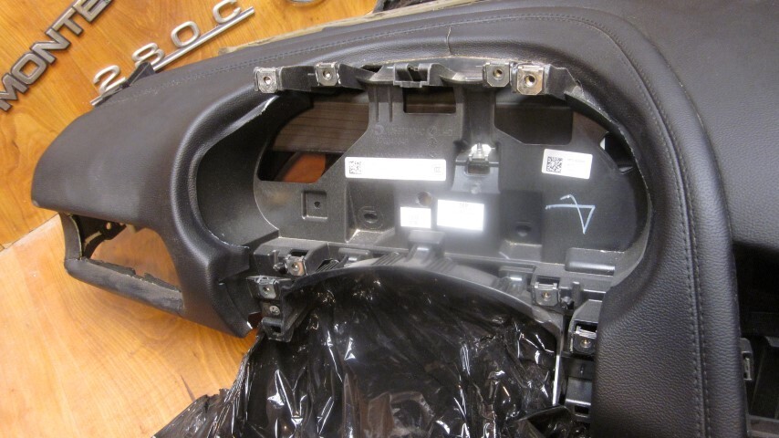 2017 2020 MASERATI LEVANTE DASH PANEL BLACK