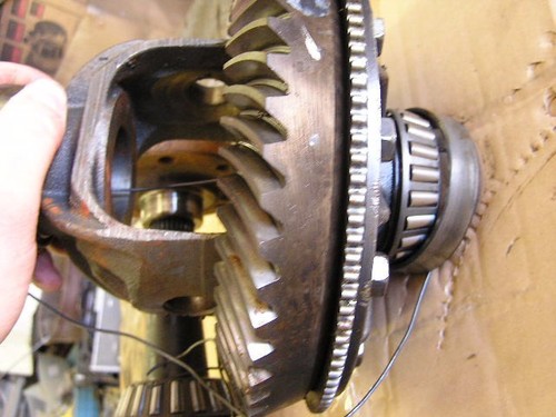 04 05 06 Dodge Durango Aspen differential 3.92 Ring & Pinion Carrier Yoke 8.25 - Picture 4 of 5