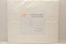 HUDSON PARK COLLECTION TWIN FLAT SHEET 600TC 100 COTTON COLOR WHITE NIP