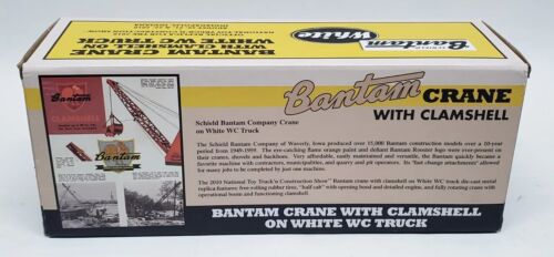 Schield Bantam Crane With Clamshell On White WC Truck By SpecCast 1/50 Scale - Picture 8 of 12