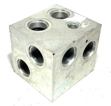 1666430 Hydraulic Dump Manifold Box JEM230036-A 23/33 *NOS*